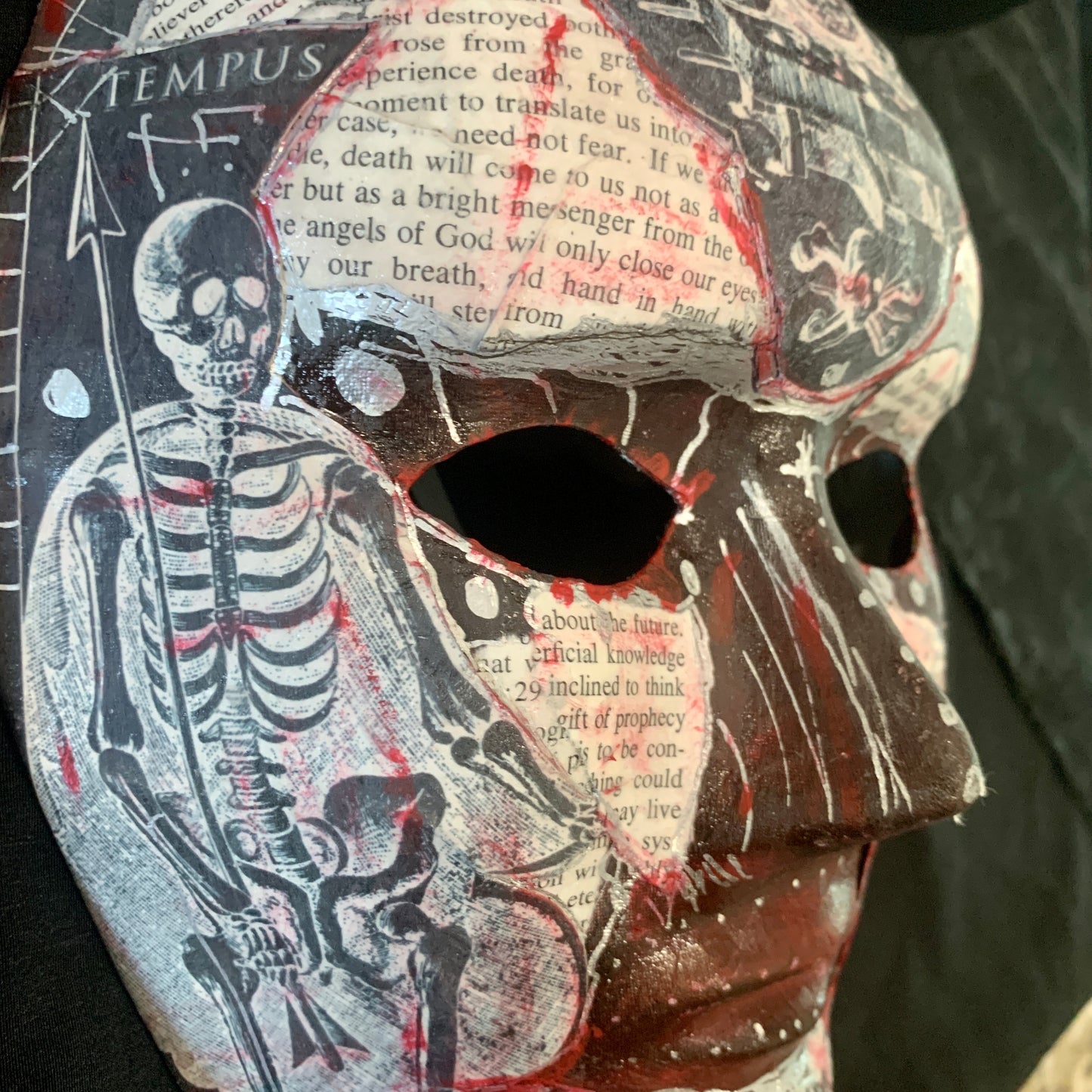 Life/Death Mask “Tempus No.2”